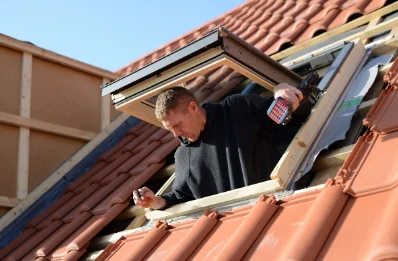 Pose de fenêtres de toit Velux à Terdeghem